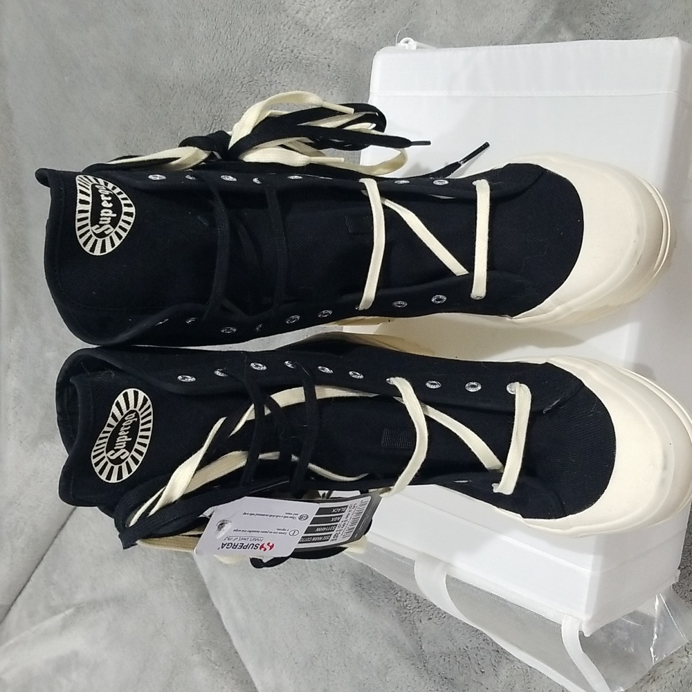 Superga size 39 canvas bootie